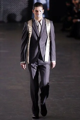 Look 27
